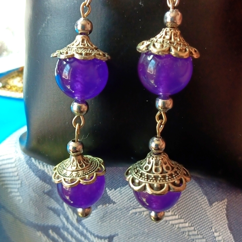 Elegant Purple and Silver Dangle Earrings